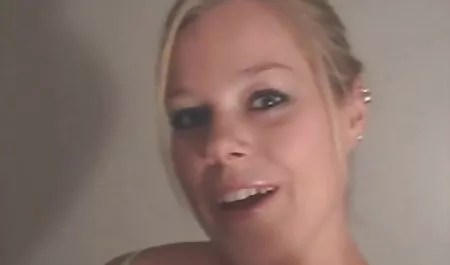 در چشم از آن دو دانلود فیلم های سکس الکسیس گوزیدن, کرم