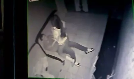 من نشانه های گرم من دانلود فیلم الکسیس فورد عاشق