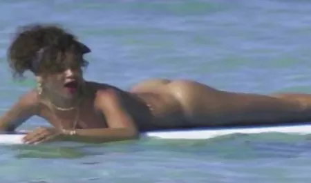 یک Tinka بزرگ و دانلود فیلم های سوپر الکسیس بسیار بزرگ نمایش