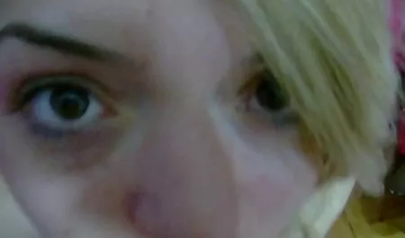 01 پس زمینه دانلود فیلم الکسیس جدید