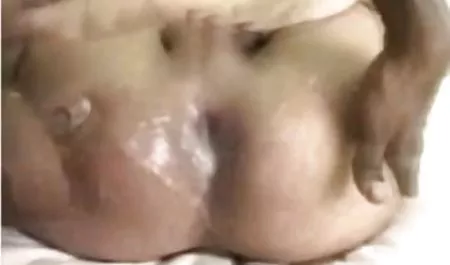 و همچنین به عنوان سینمایی الکسیس تگزاس سرگرم کننده 1