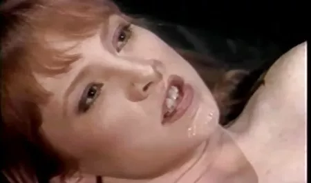 برده,کون بزرگ الکسیس ت در خیابان