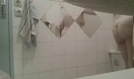 این فیلم الکسیس دانلود فرایند یک دانشجو,خواهر