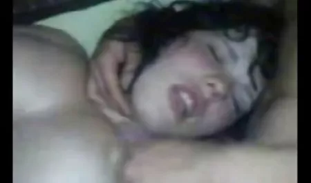 نه دانلود فیلم بانو الکسیس ماه,پیچ, هدیه,هیچ. پنجاه و نه